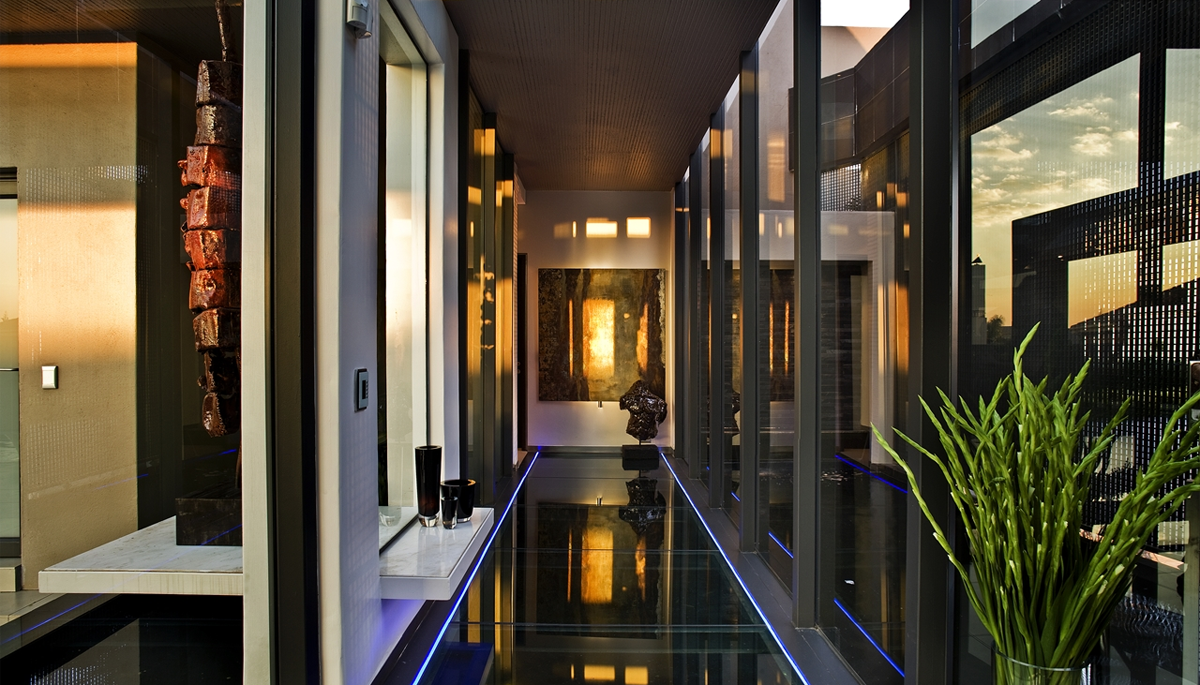 House Cal by Nico van der Meulen Architects