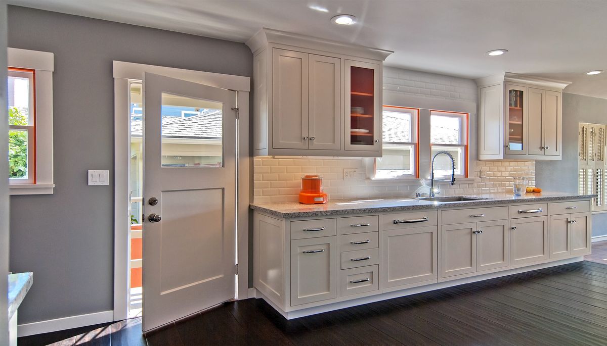 kitchen cabinets update tile ways gray hgtv orange backsplash remodel adams william accents immoafrica door work family