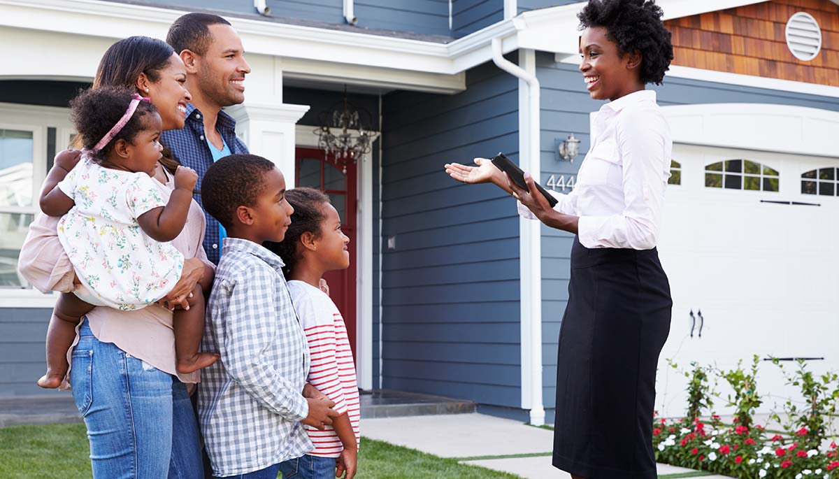 5 Advantages of Selling your Home with an Agent